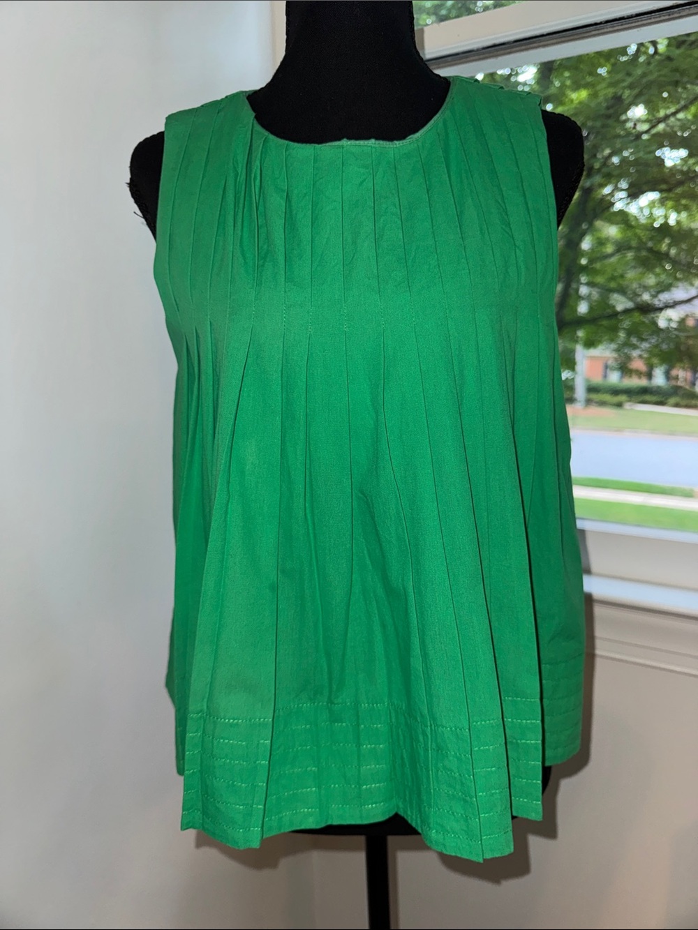 TCEC✅✅✅✅Pleated Sleeveless Tank Top in Emerald Green✅✅✅✅✅